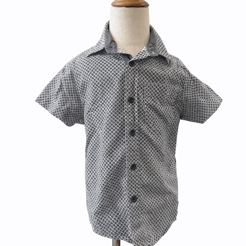 Toddler Boys Button-Up Shirt Size 4 Black & White Pattern Short Sleeve Dress Shi